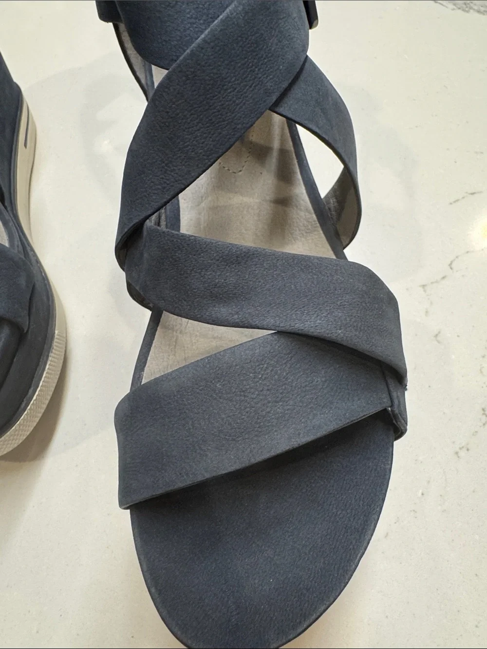 Eileen Fisher Dark Blue Crisscross Platform Sandals Zip Back Sz9